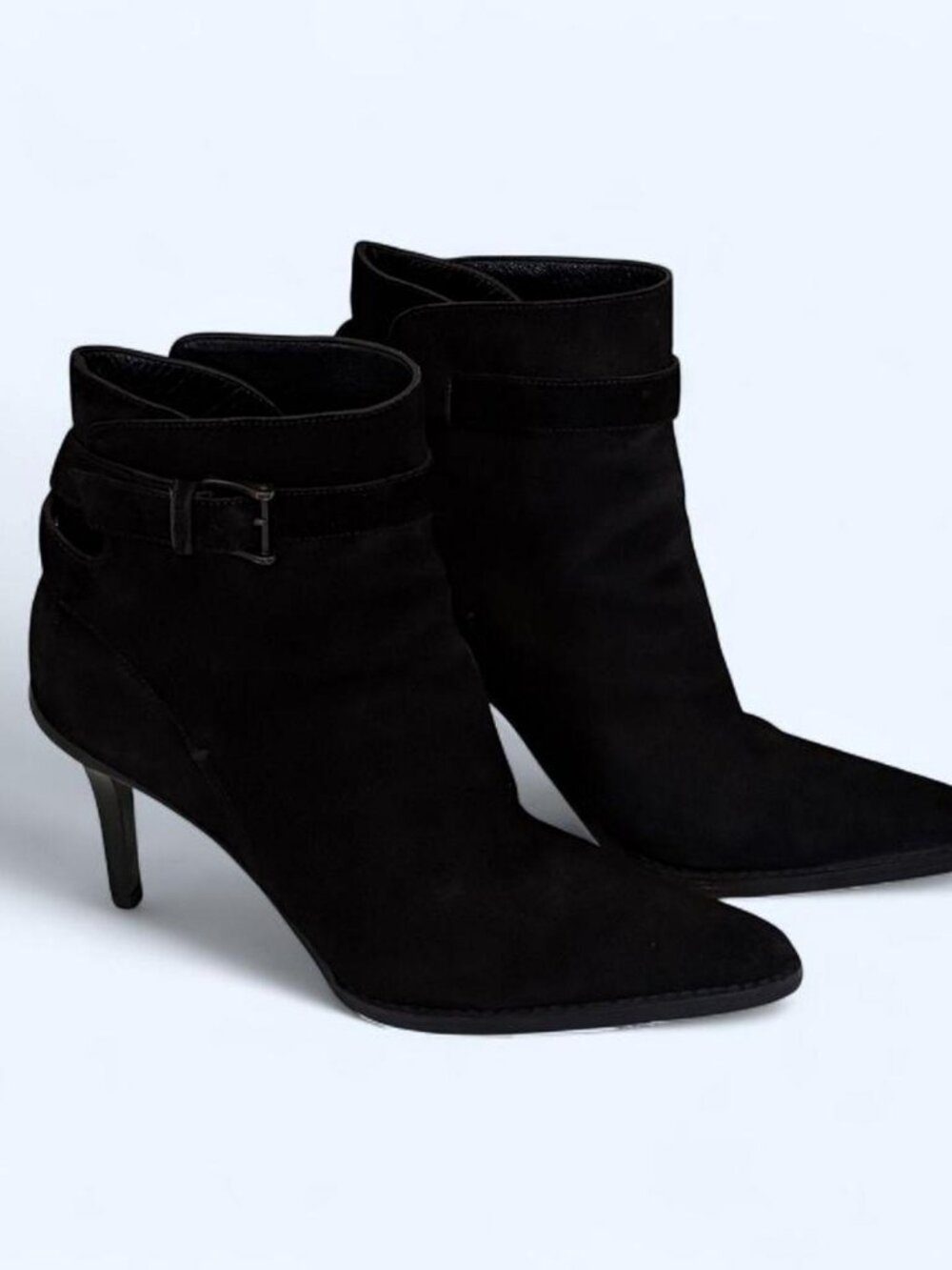Gucci black suede ankle boots with buckle detail / US 9